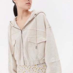 UO Yogi Fleece Cropped Hoodie Sweatshirt Cream size Small